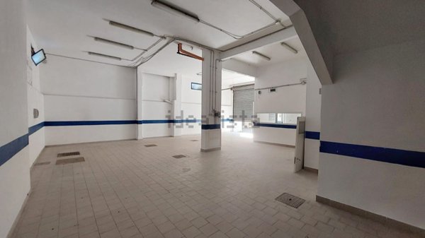 locale commerciale in affitto a Roma in zona Palmarola
