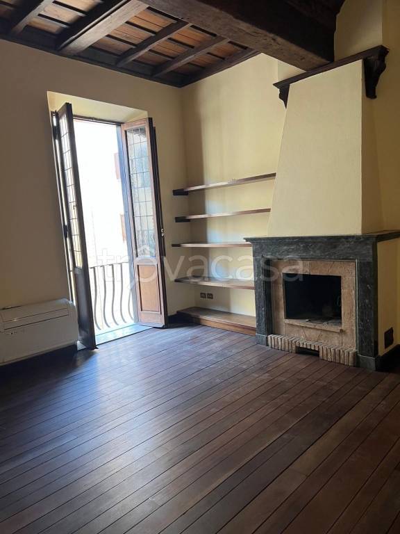 appartamento in affitto a Roma in zona Parione/Sant'Eustachio