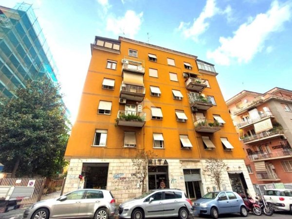 negozio in affitto a Roma in zona Gianicolense