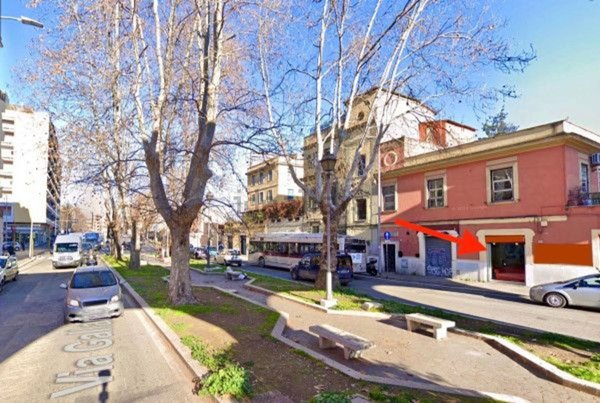 casa indipendente in affitto a Roma in zona Tuscolano
