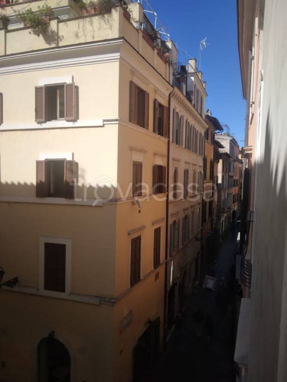 appartamento in affitto a Roma in zona Parione/Sant'Eustachio