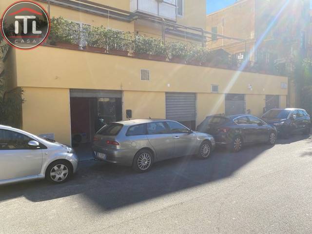 locale commerciale in affitto a Roma in zona La Pisana