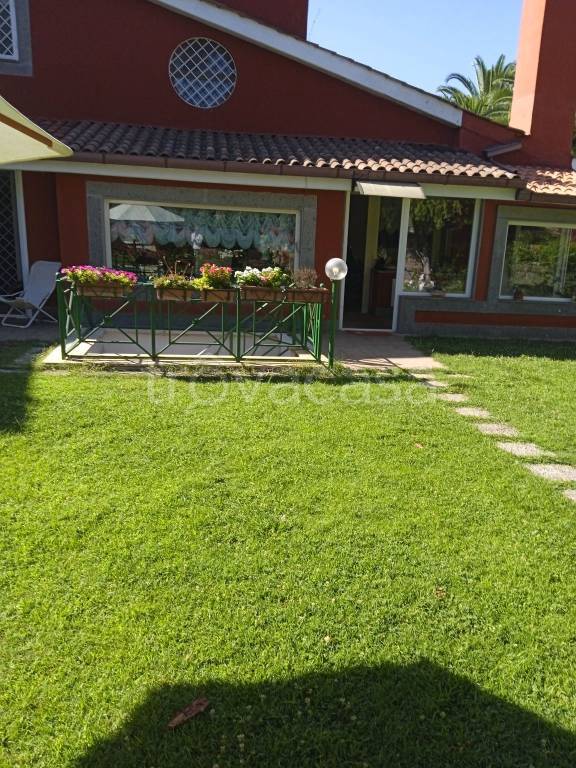 casa indipendente in affitto a Roma in zona Olgiata
