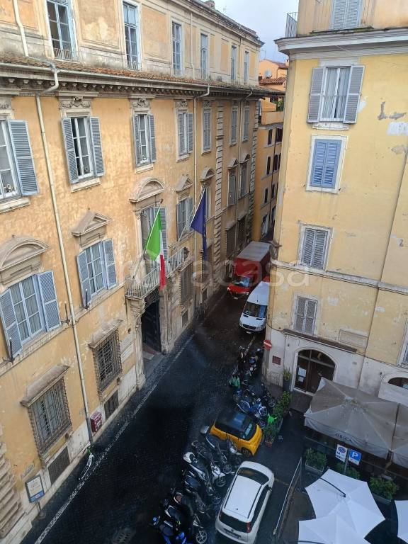 ufficio in affitto a Roma in zona Trevi-Colonna