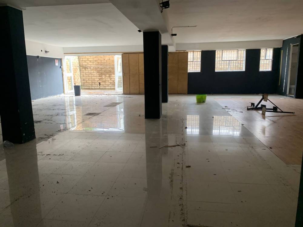 negozio in affitto a Roma in zona Tomba di Nerone