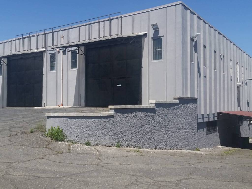 locale commerciale in affitto a Roma in zona Tor Vergata/Torrenova