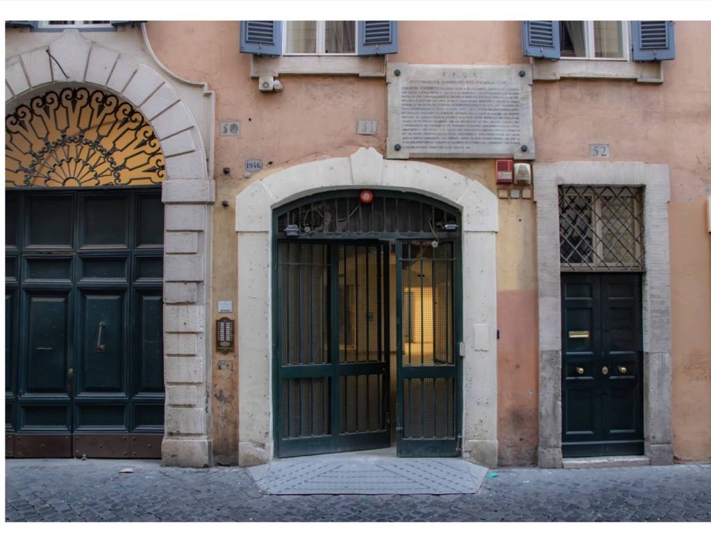 negozio in affitto a Roma in zona Centro Storico