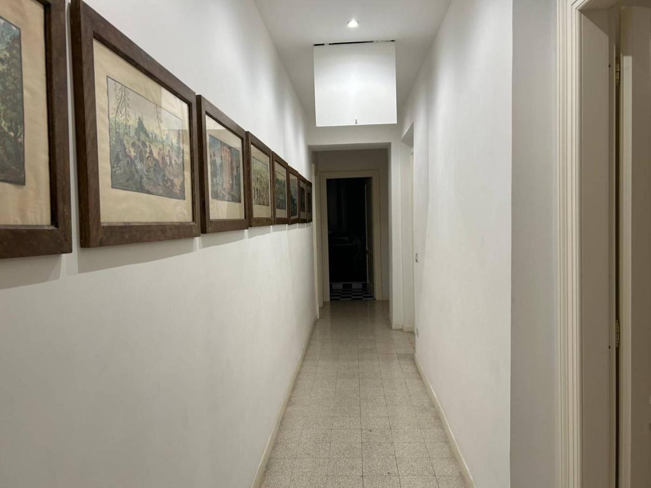 negozio in affitto a Roma in zona Rione Prati