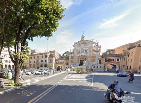 negozio in affitto a Roma in zona Monte Sacro/Talenti
