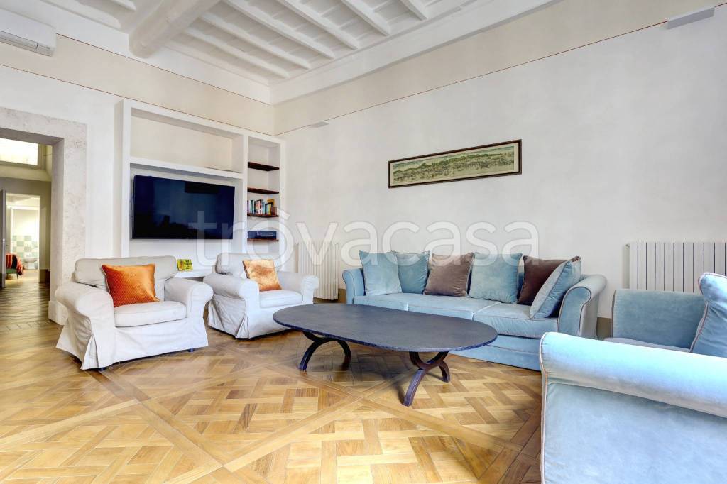appartamento in affitto a Roma in zona Parione/Sant'Eustachio