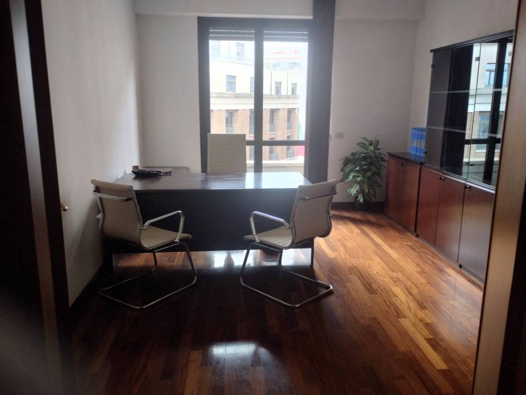 ufficio in affitto a Roma in zona Trevi-Colonna