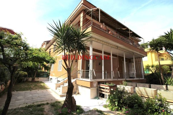 appartamento in affitto a Roma in zona Ostia