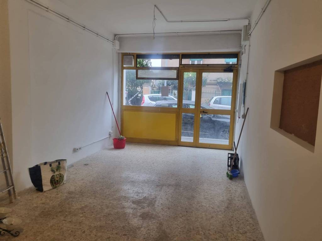 negozio in affitto a Roma in zona Trionfale