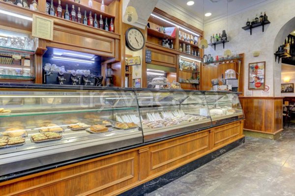 negozio in affitto a Roma in zona Parione/Sant'Eustachio