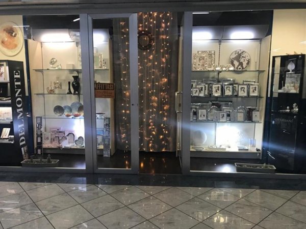 negozio in affitto a Roma in zona Ottavia