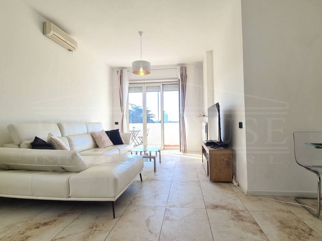appartamento in affitto a Roma in zona EUR