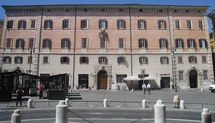 negozio in affitto a Roma in zona Campo Marzio