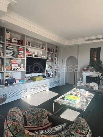 appartamento in affitto a Roma in zona Parione/Sant'Eustachio