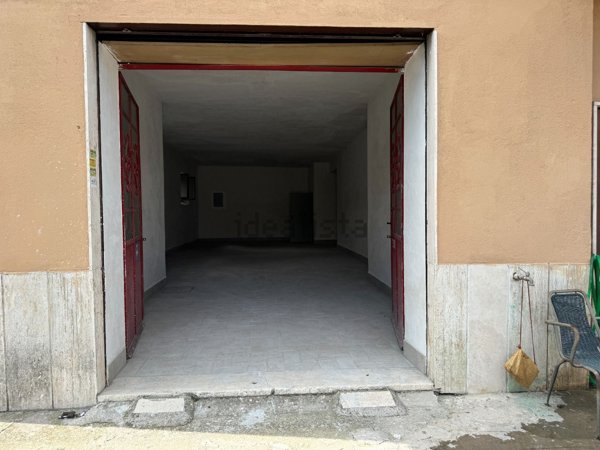 negozio in affitto a Roma in zona Tor Vergata/Torrenova
