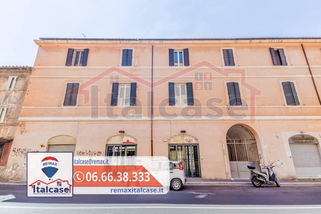 locale commerciale in affitto a Roma in zona Aurelio