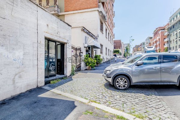 locale commerciale in affitto a Roma in zona Nomentano