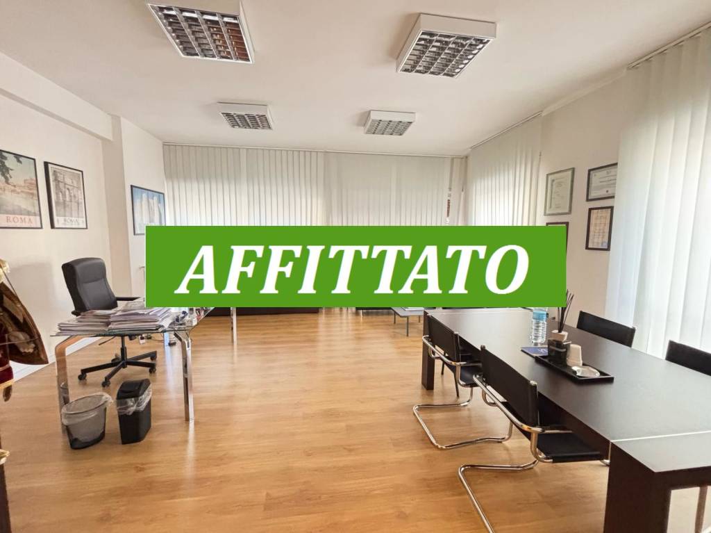 ufficio in affitto a Roma in zona Ardeatino
