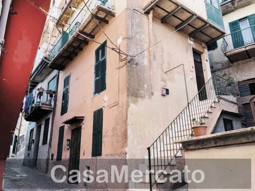 appartamento in vendita a Roma in zona Ludovisi/Sallustiano