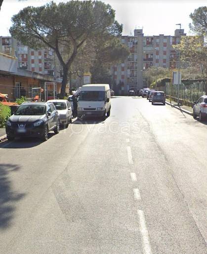 locale di sgombero in affitto a Roma in zona Tor Sapienza