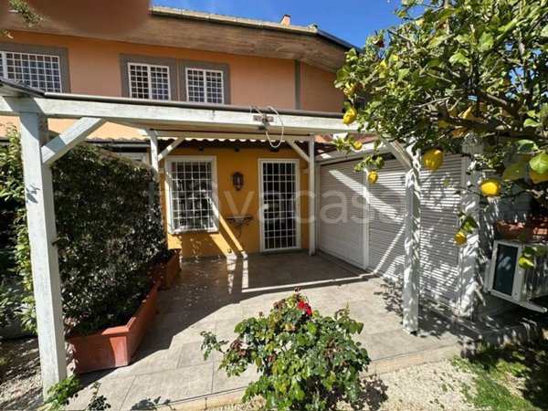 appartamento in affitto a Roma in zona Casal Palocco