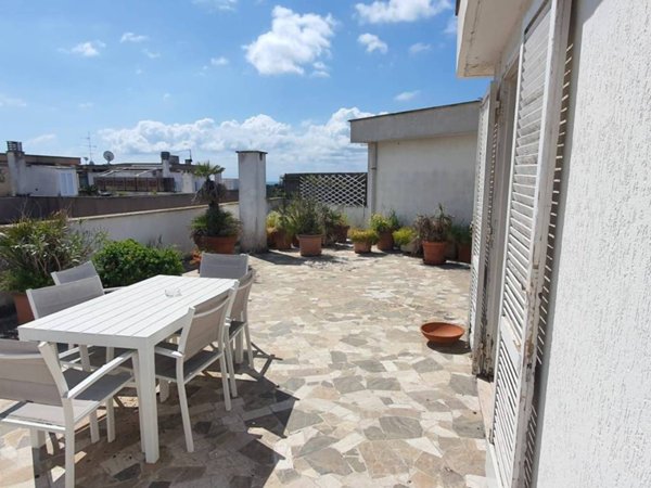 appartamento in affitto a Roma in zona Castel Fusano