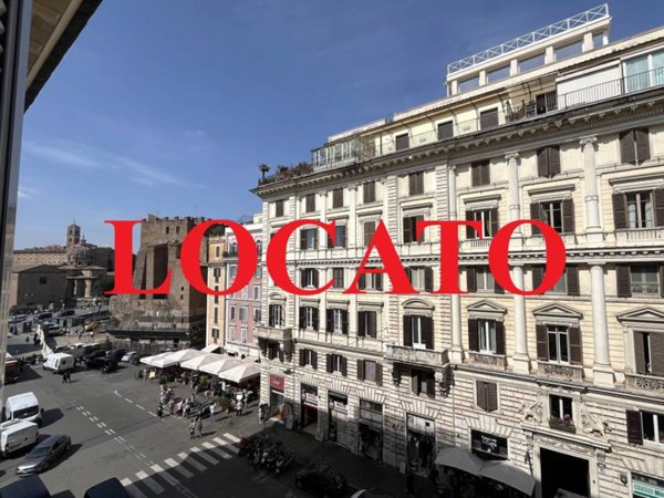 appartamento in affitto a Roma in zona Rione Monti/Campitelli