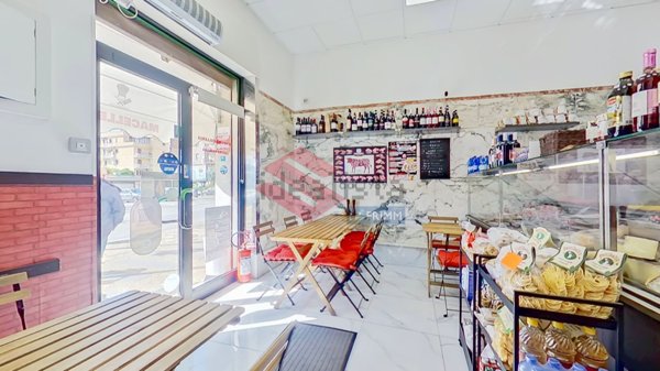 negozio in affitto a Roma in zona Tor Sapienza