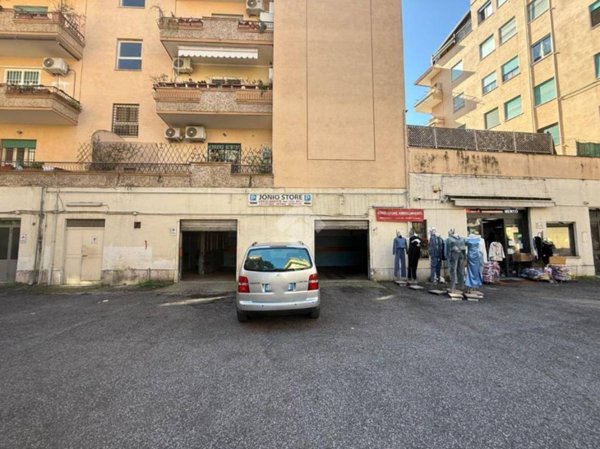locale commerciale in affitto a Roma in zona Monte Sacro/Talenti