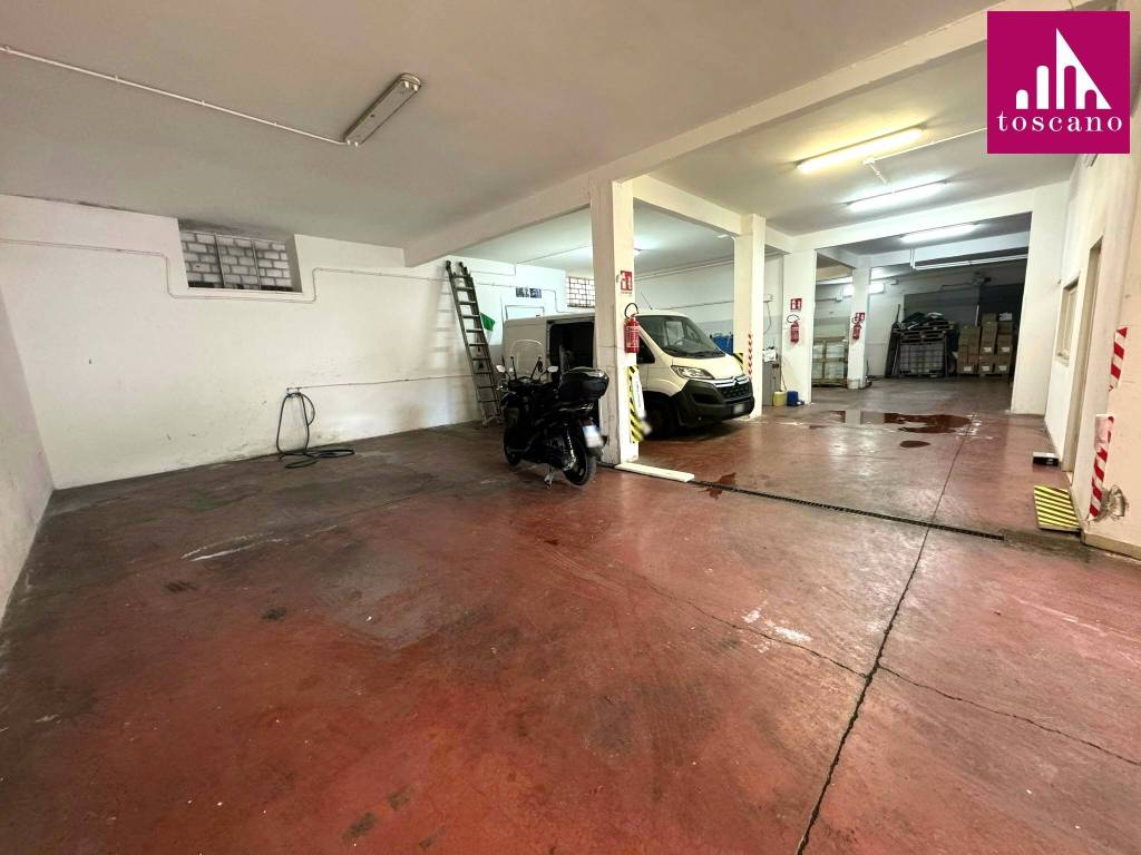 locale commerciale in affitto a Roma in zona Aurelio