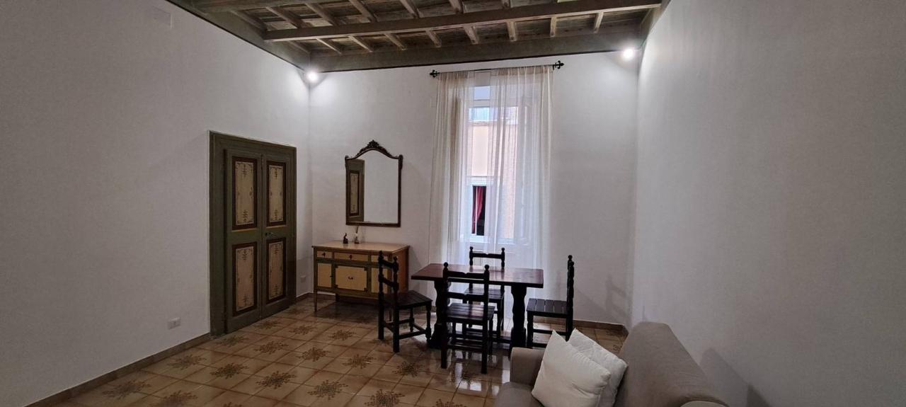 appartamento in affitto a Roma in zona Rione Regola