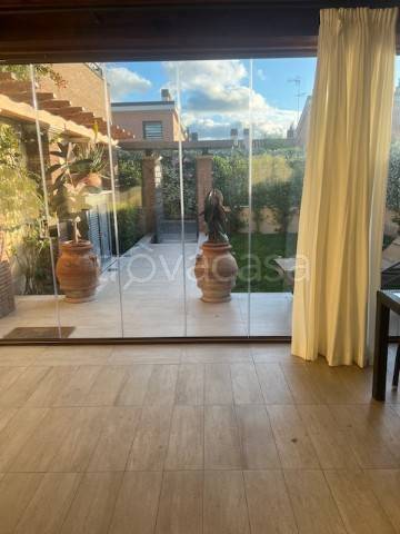 casa indipendente in affitto a Roma in zona Massimina/Casal Lumbroso