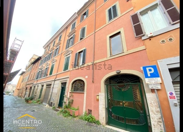 monolocale in affitto a Roma in zona San Saba - Ripa