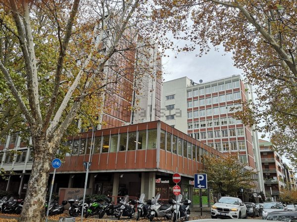 ufficio in affitto a Roma in zona Ardeatino