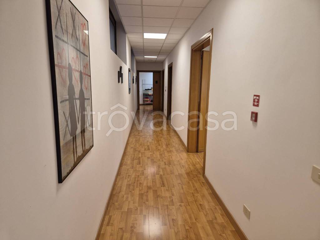 ufficio in affitto a Roma in zona Trevi-Colonna