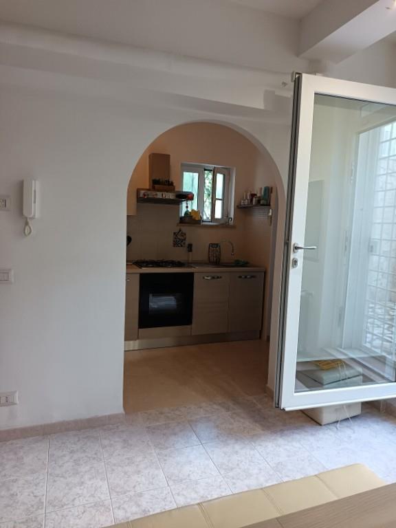 appartamento in affitto a Roma in zona Axa