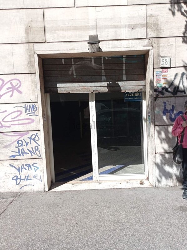 locale commerciale in affitto a Roma in zona Ostiense