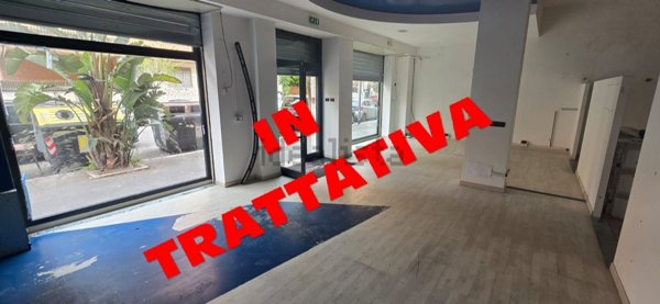 locale commerciale in affitto a Roma in zona Ostia