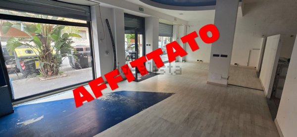 locale commerciale in affitto a Roma in zona Ostia