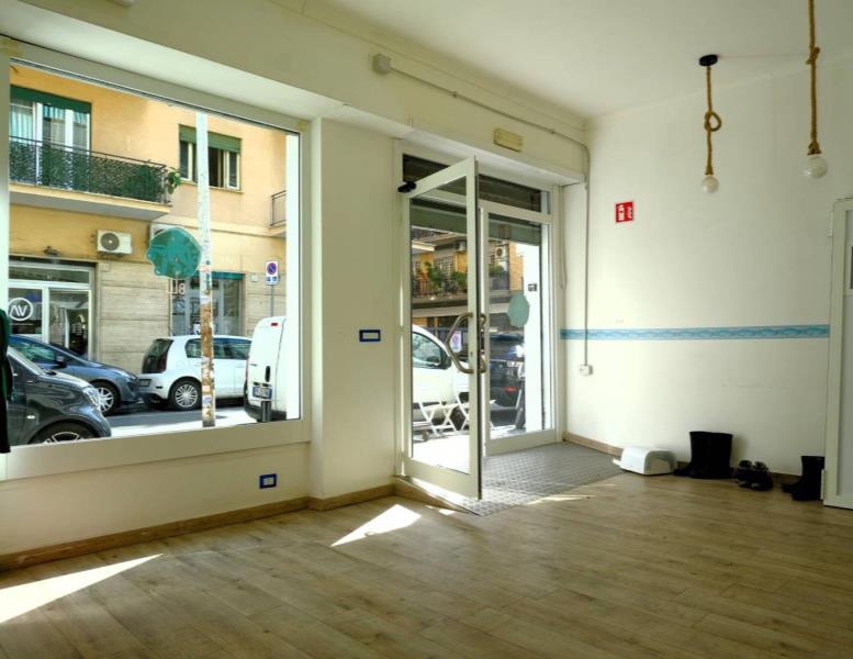 locale commerciale in affitto a Roma in zona Gianicolense