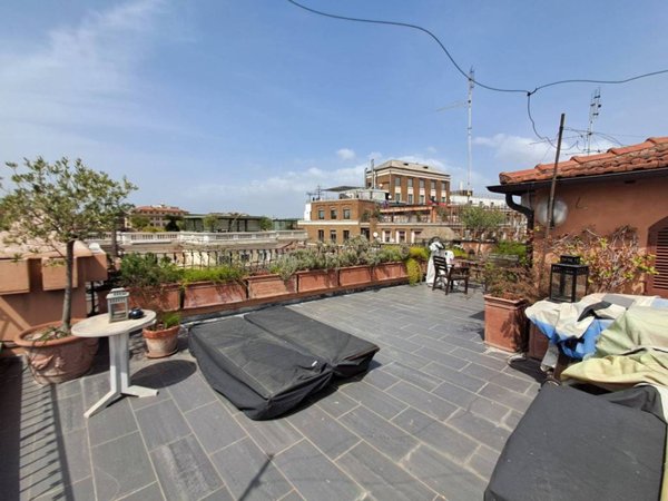 appartamento in affitto a Roma in zona Centro Storico