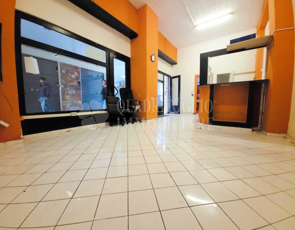 negozio in affitto a Roma in zona Ostia