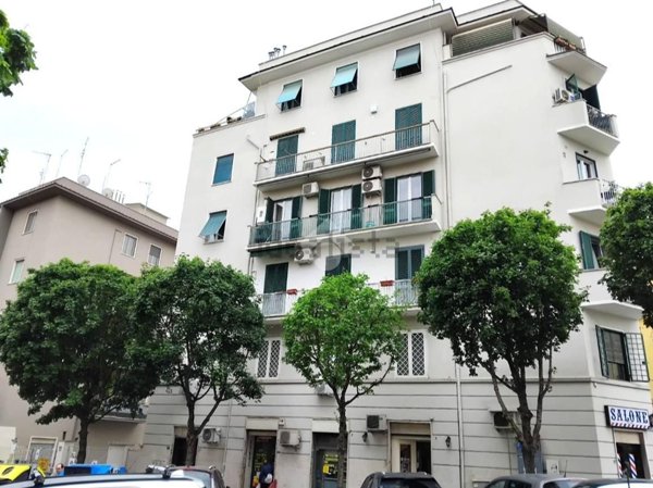 locale commerciale in affitto a Roma in zona Portuense