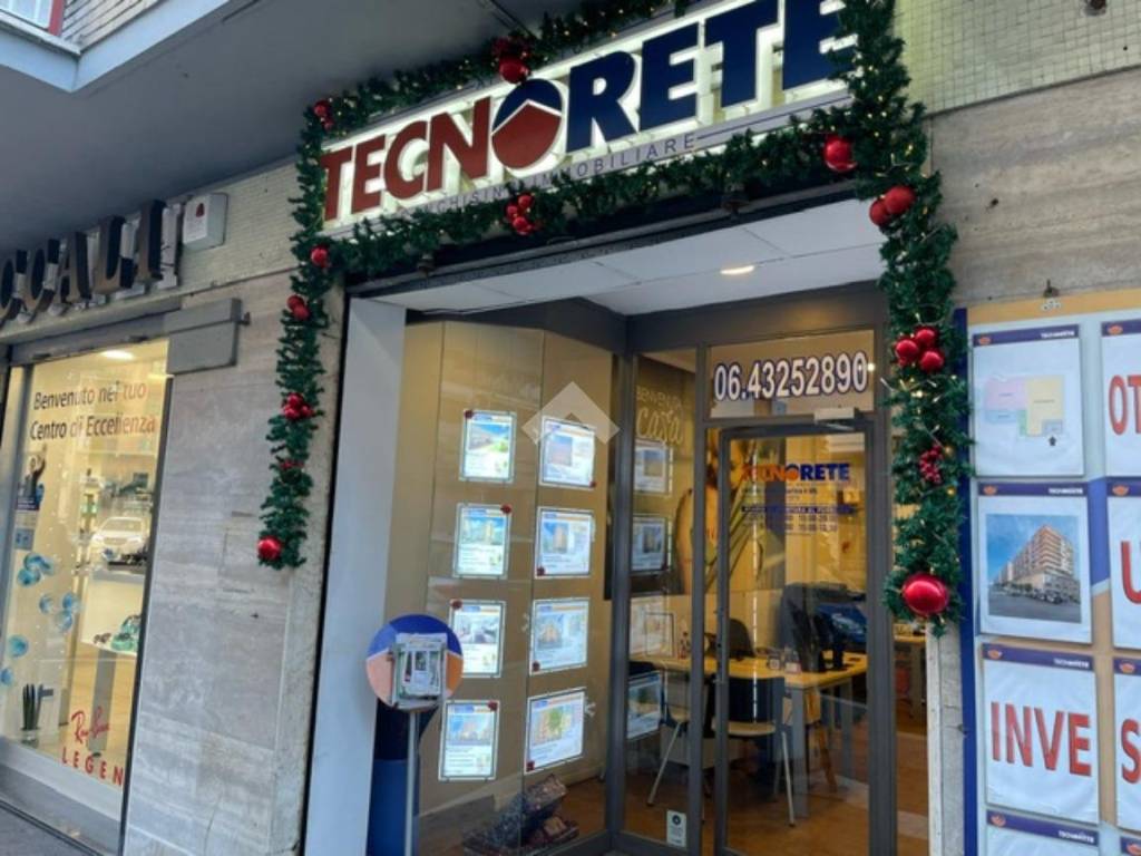 negozio in affitto a Roma in zona Pietralata