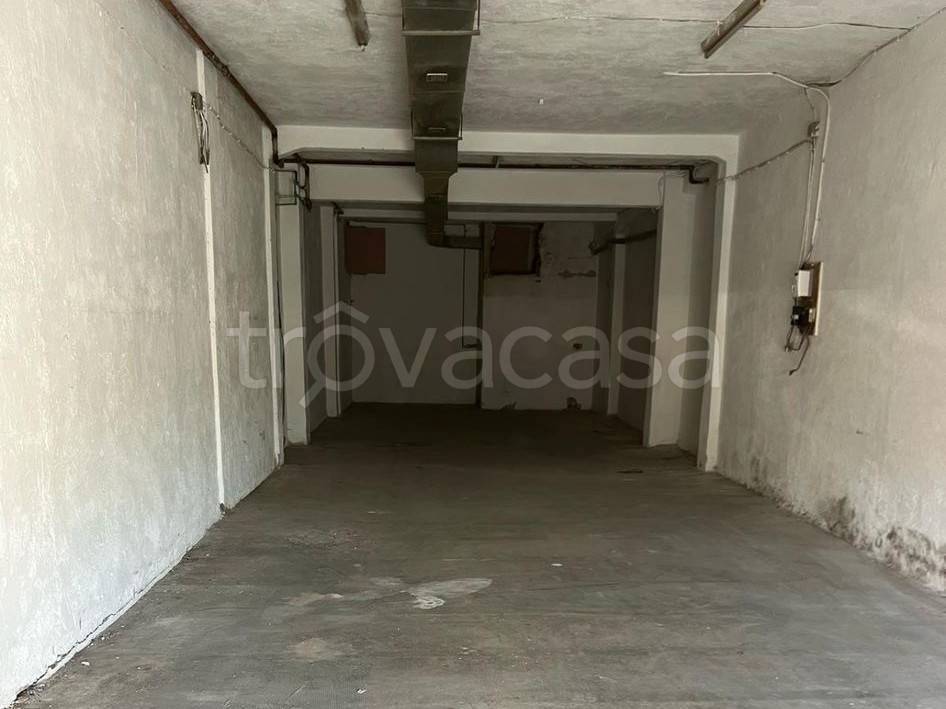 negozio in affitto a Roma in zona Portuense