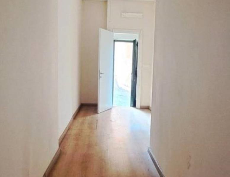 locale commerciale in affitto a Roma in zona Appio Latino